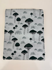 Mushrooms Evergreen White