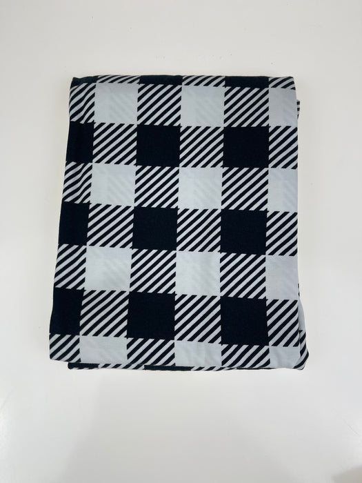 CHECKERS BLACK WHITE